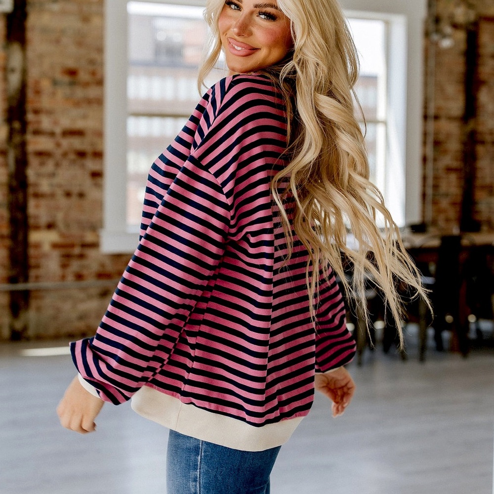 Striped oversized colorblock crewneck
NWT